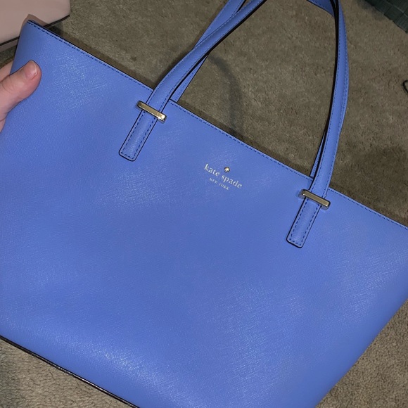 kate spade Handbags - Kate Spade Purse